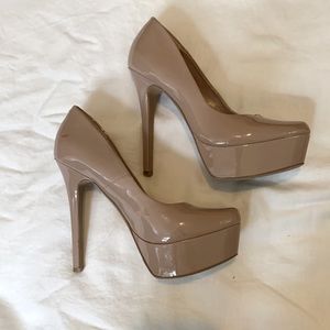 Beautiful Jessica Simpson nude plant pen heels!!